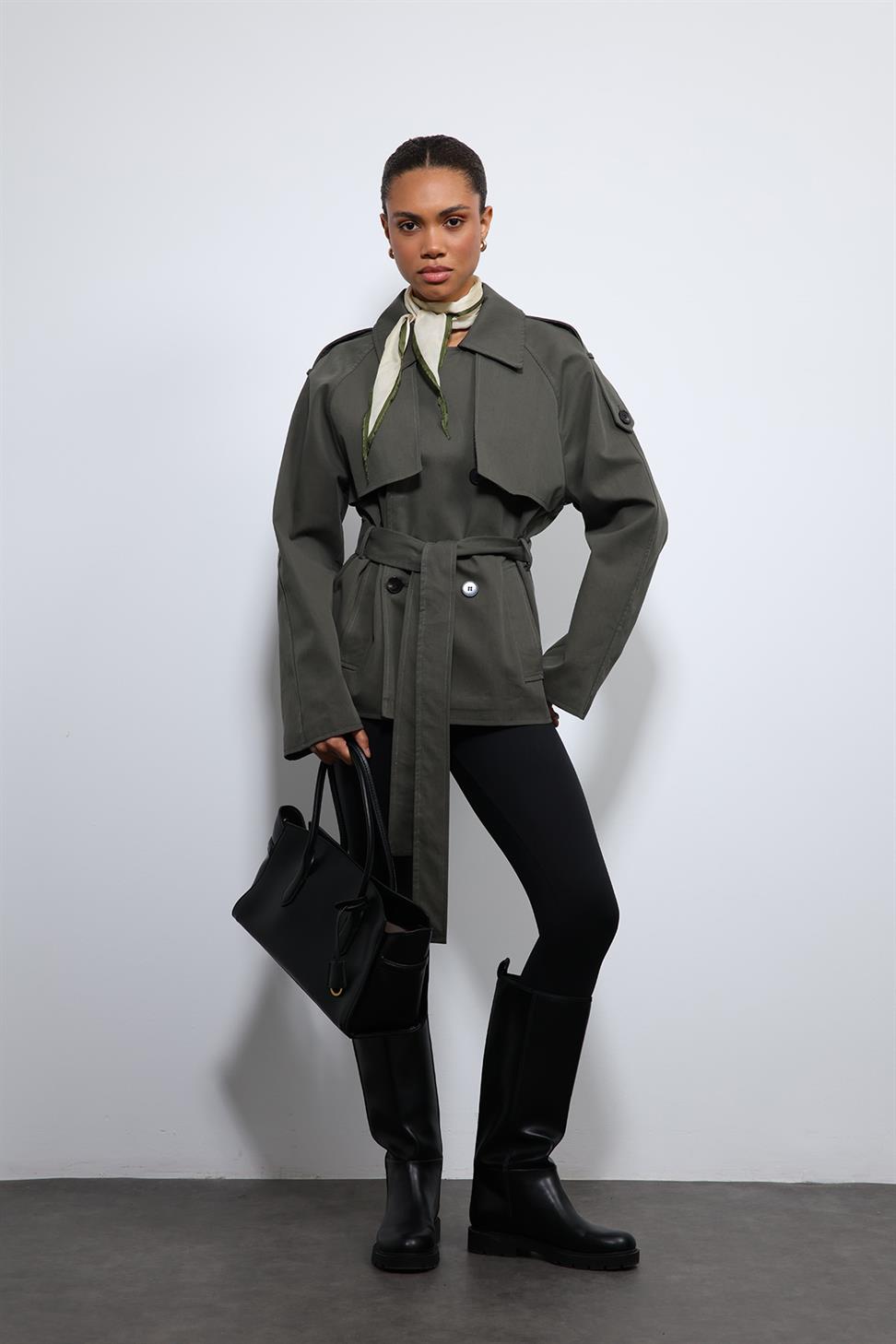 Antioch Haki Kemerli Kısa Trençkot