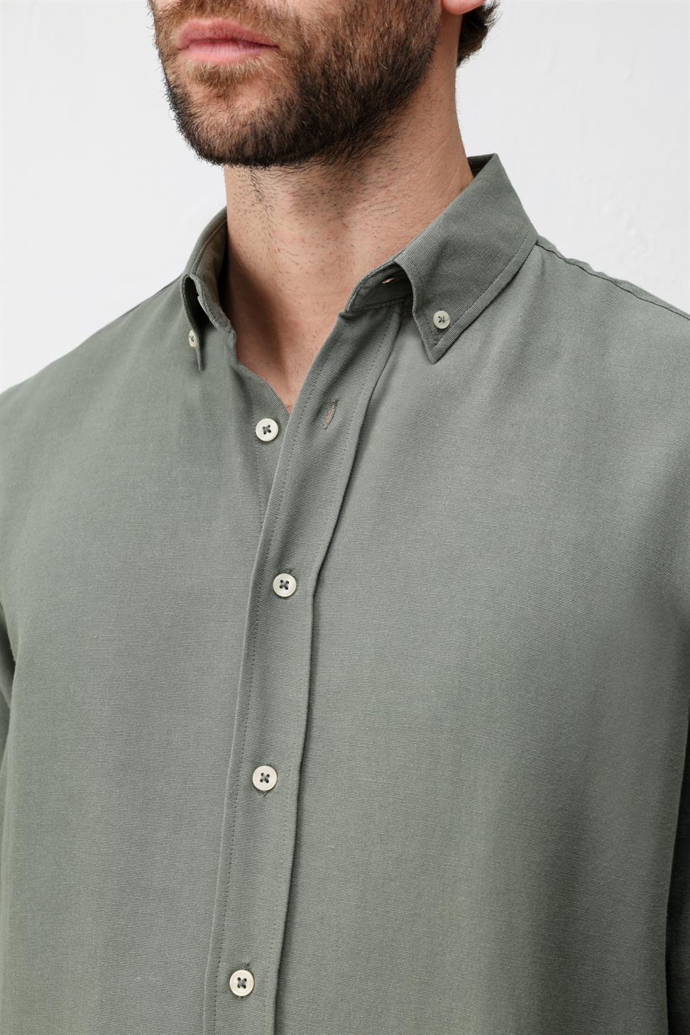 Relaxed Fit Mens Shirt with Linen Blend