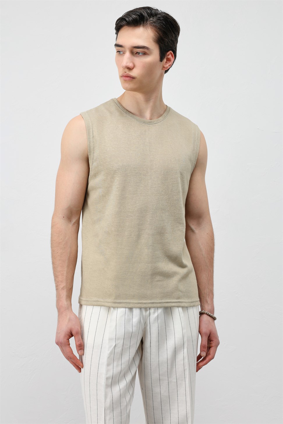 Antioch Haki Kolsuz Erkek T-Shirt