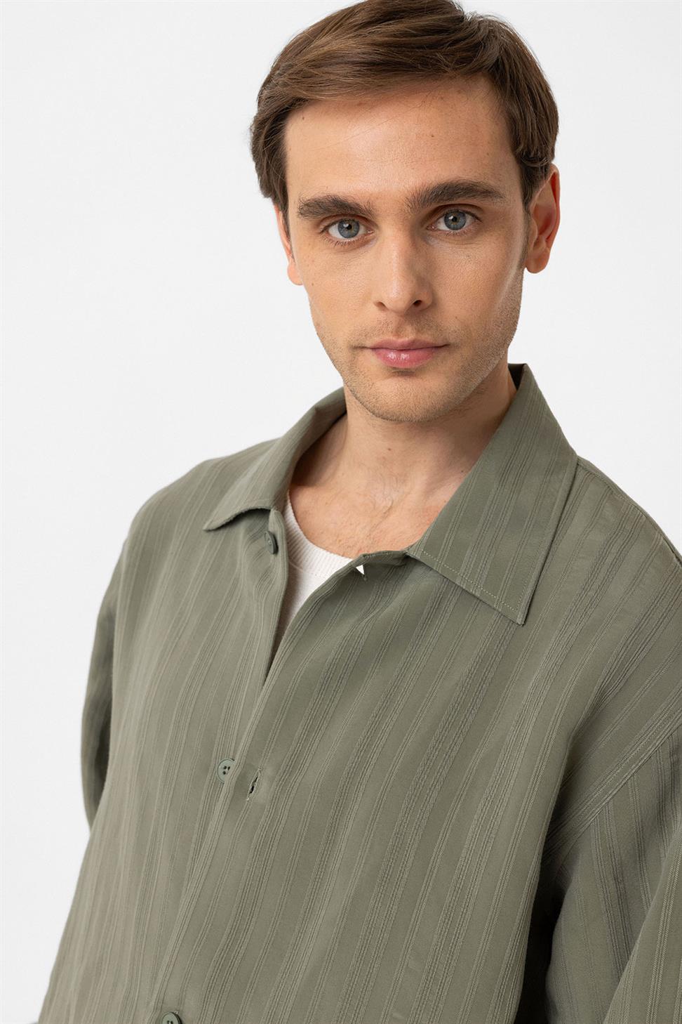 Antioch Haki Oversize Dokulu Erkek Gömlek