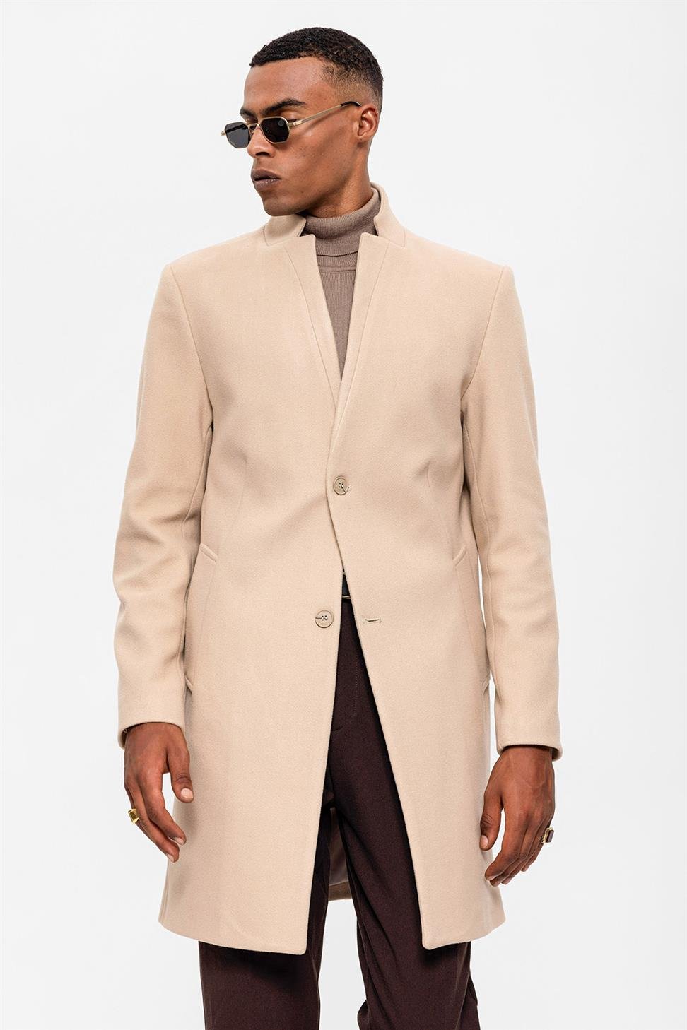 معطف القاضي طوق الرجال