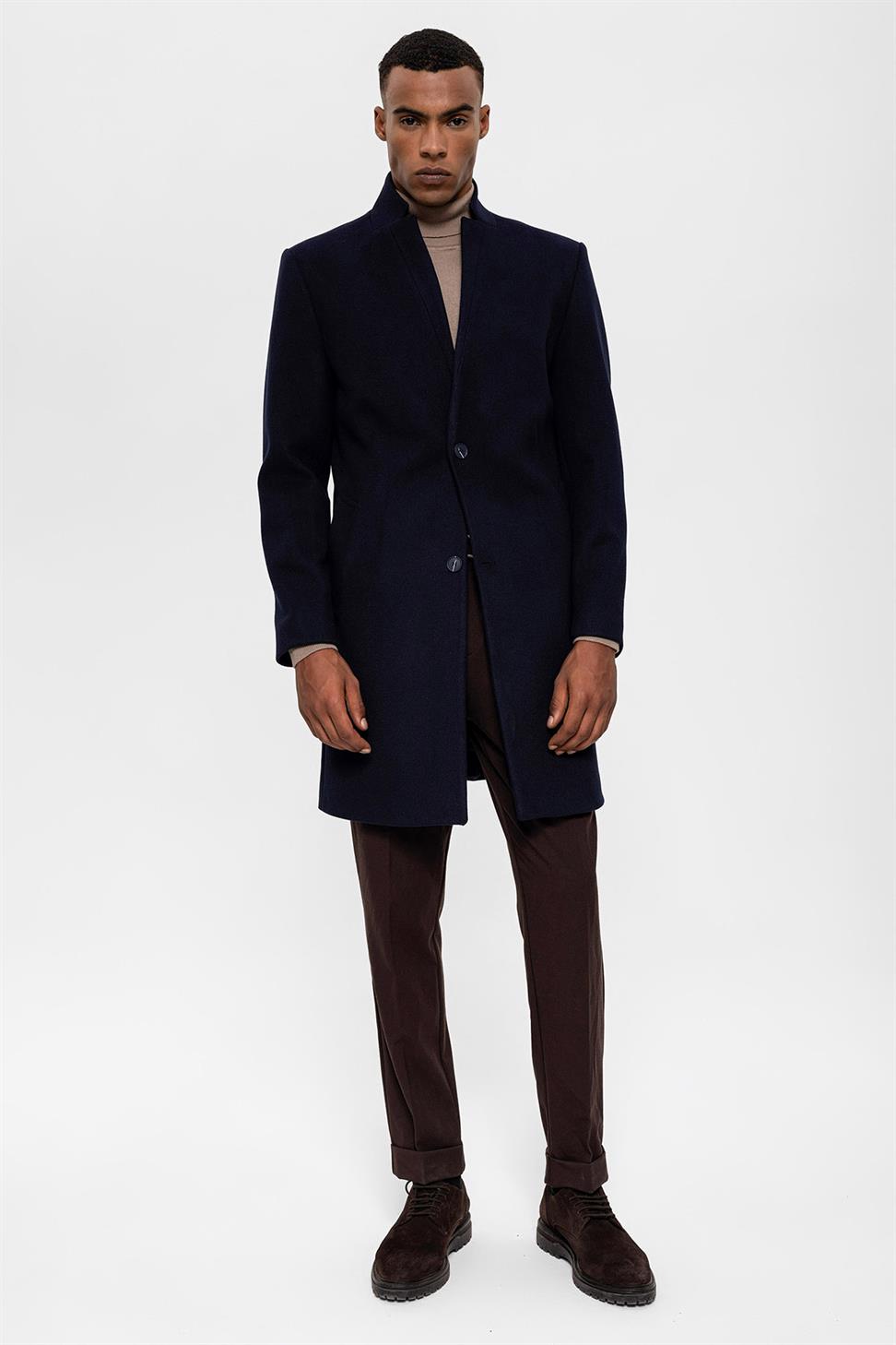 معطف القاضي طوق الرجال