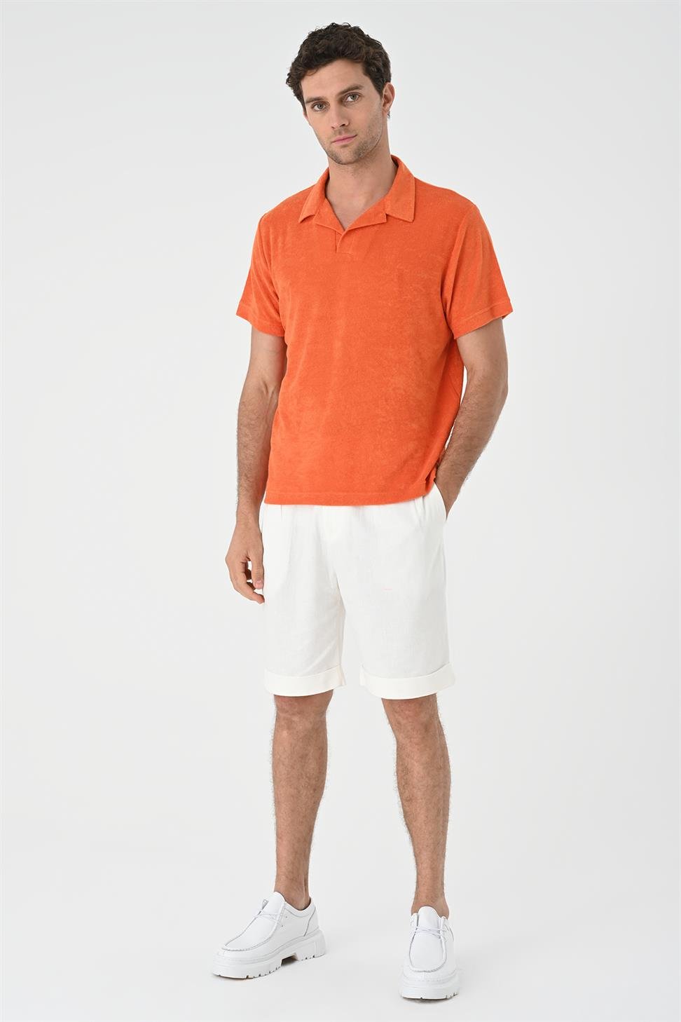 تي شيرت رجالي من قماش تيري