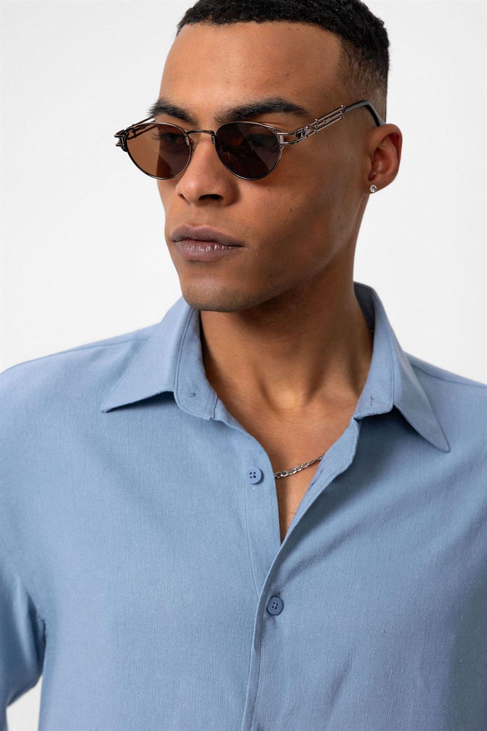 قميص كتان بأكمام طويلة