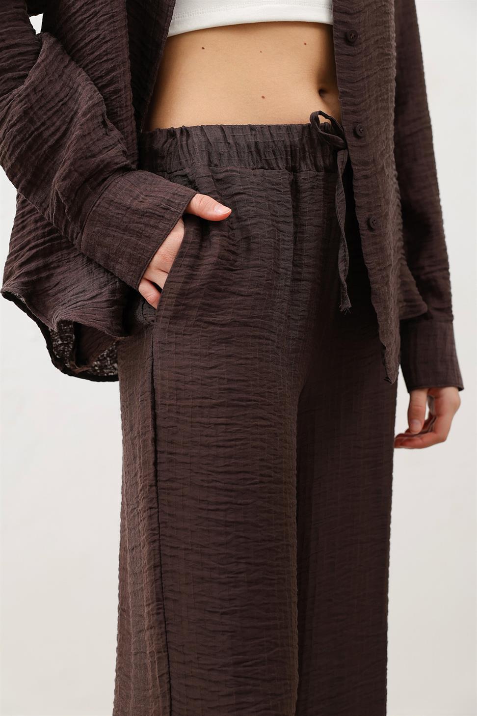 بنطلون نسائي قابل للتعديل مع أساور