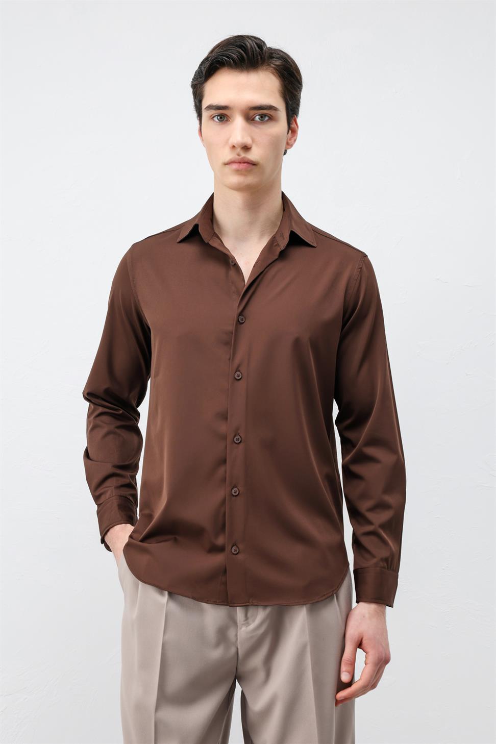 قميص رجالي من طراز Comfort Slim