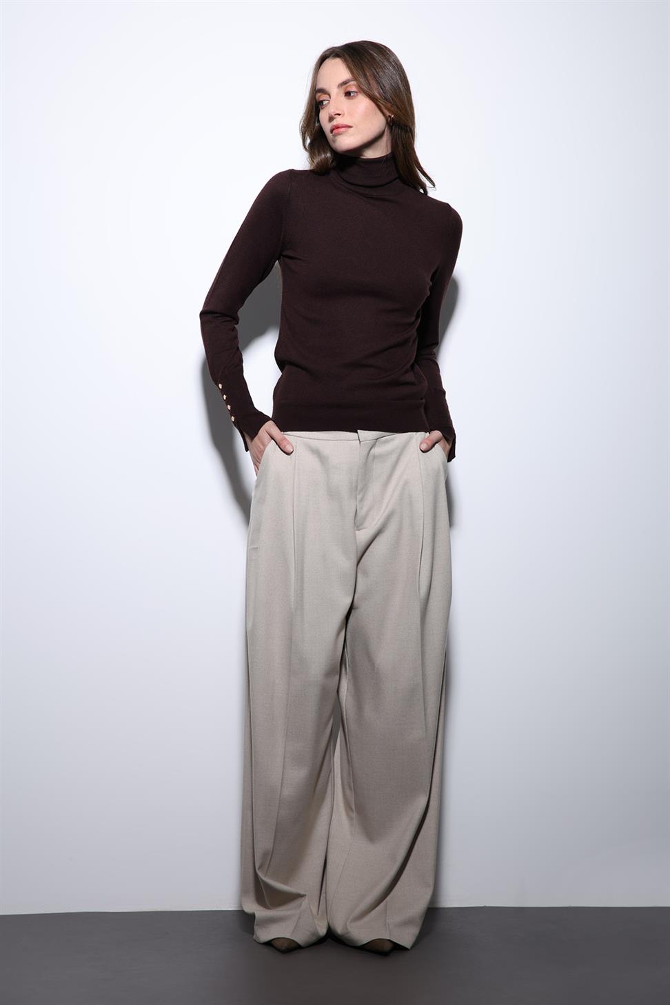 Antioch Kahve Dik Yaka Triko Kazak