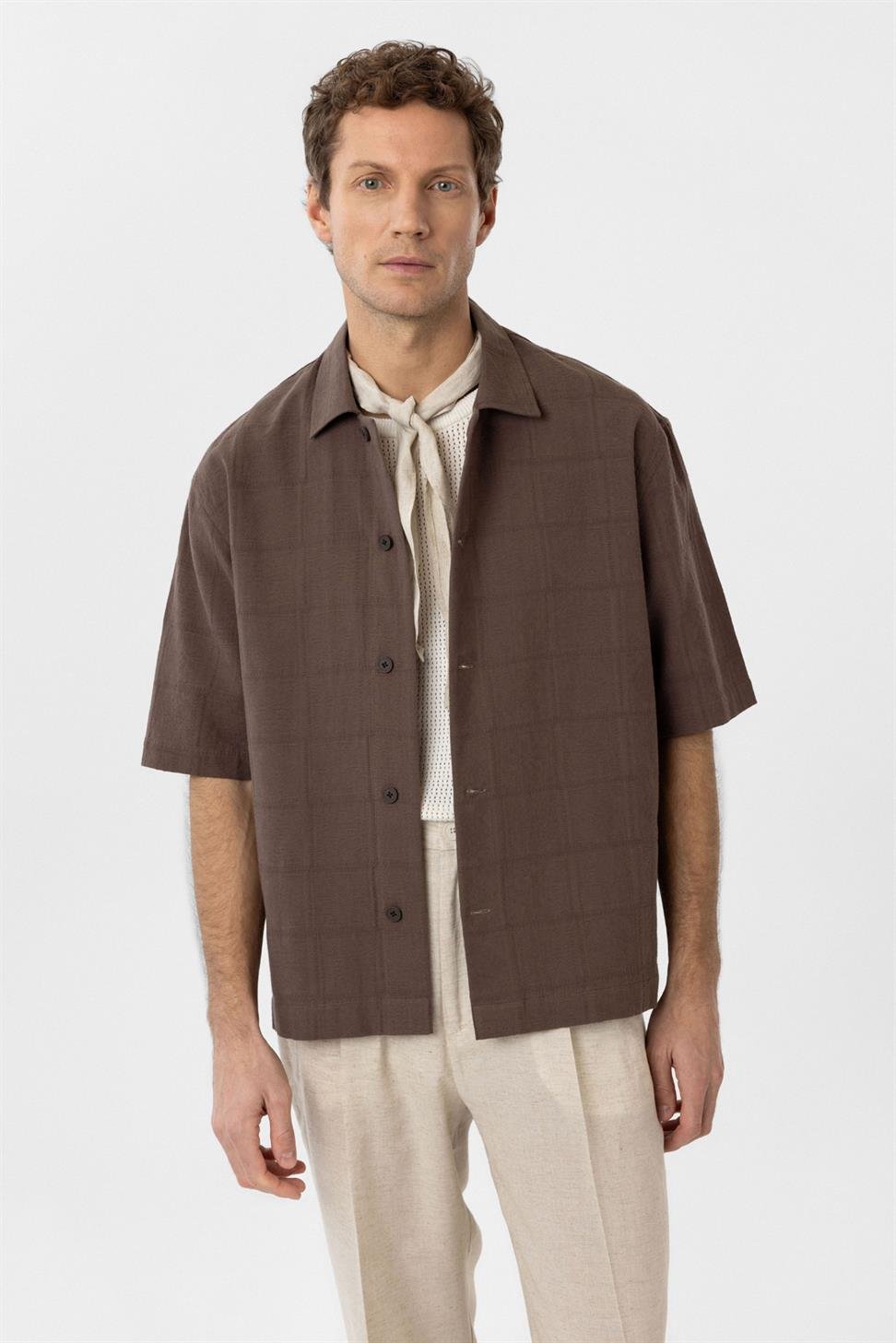 Antioch Kahve Dokulu Jakarlı Pamuklu Erkek Kısa Kol Gömlek