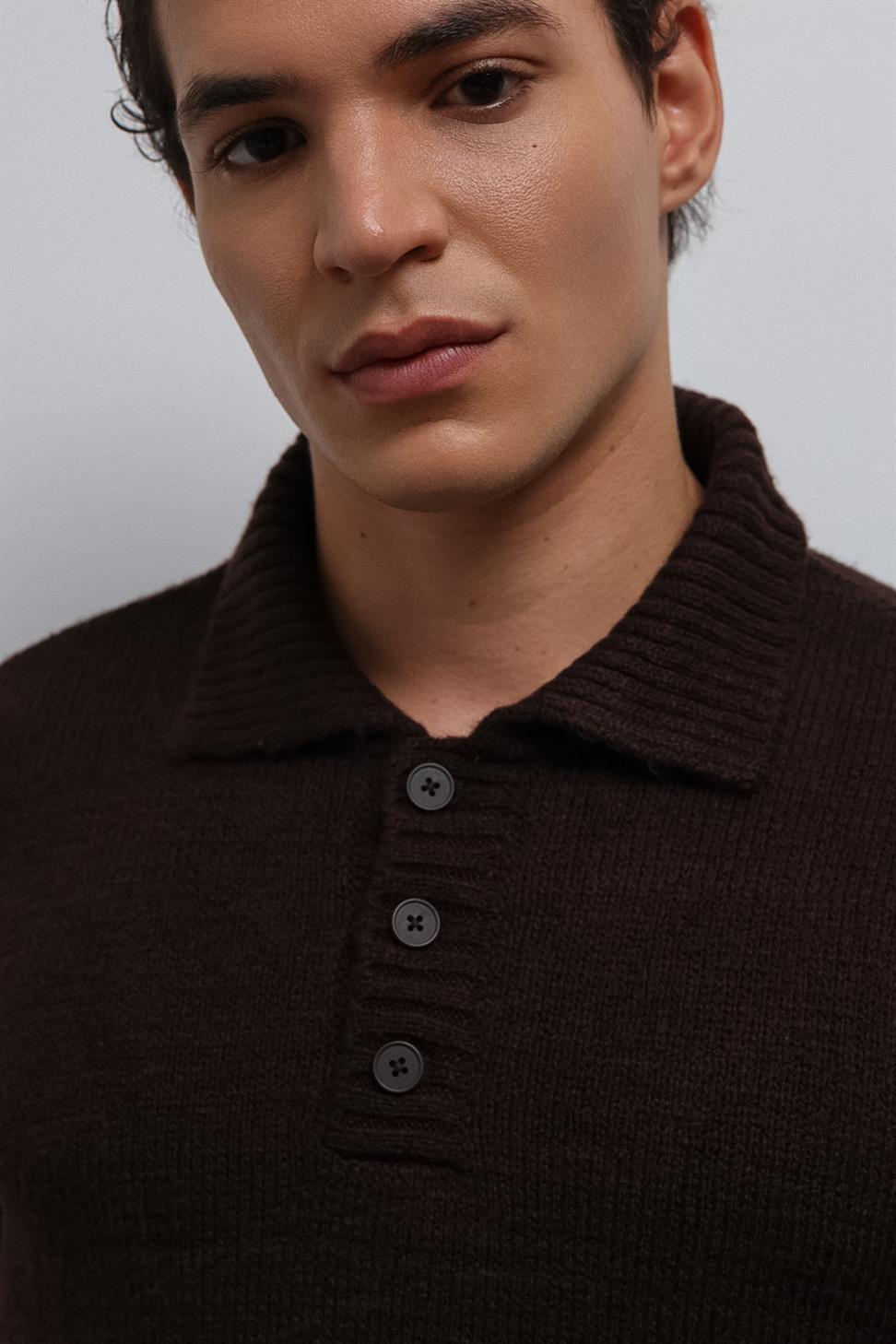 Antioch Kahve Düğmeli Yaka Erkek Kazak