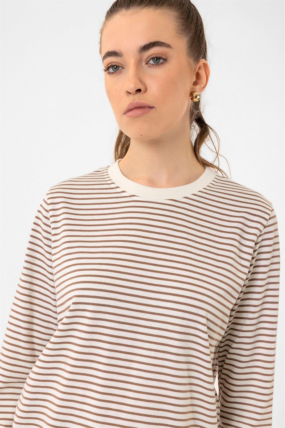 Antioch Kahve Kadın Çizgili Mevsimlik Kazak