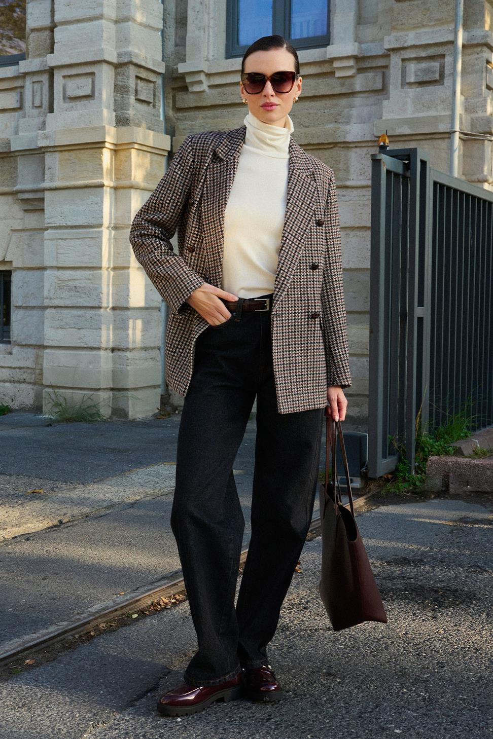 Antioch Kahve Kadın Kazayağı Desenli Blazer Ceket