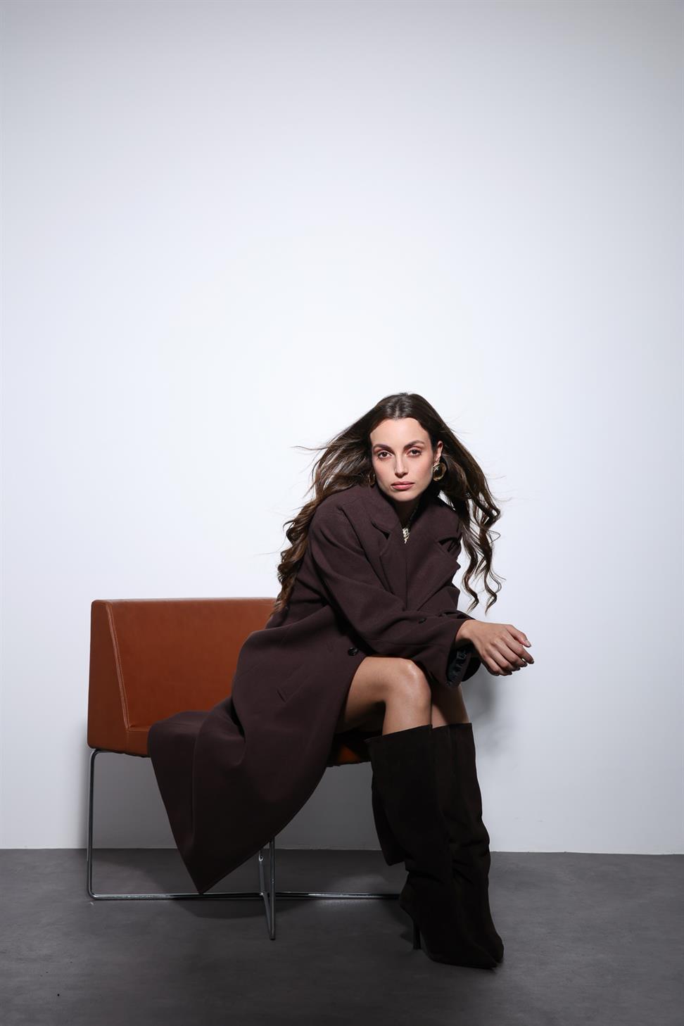 Antioch Kahve Kadın Yumuşak Dokulu Oversize Kruvaze Kaban