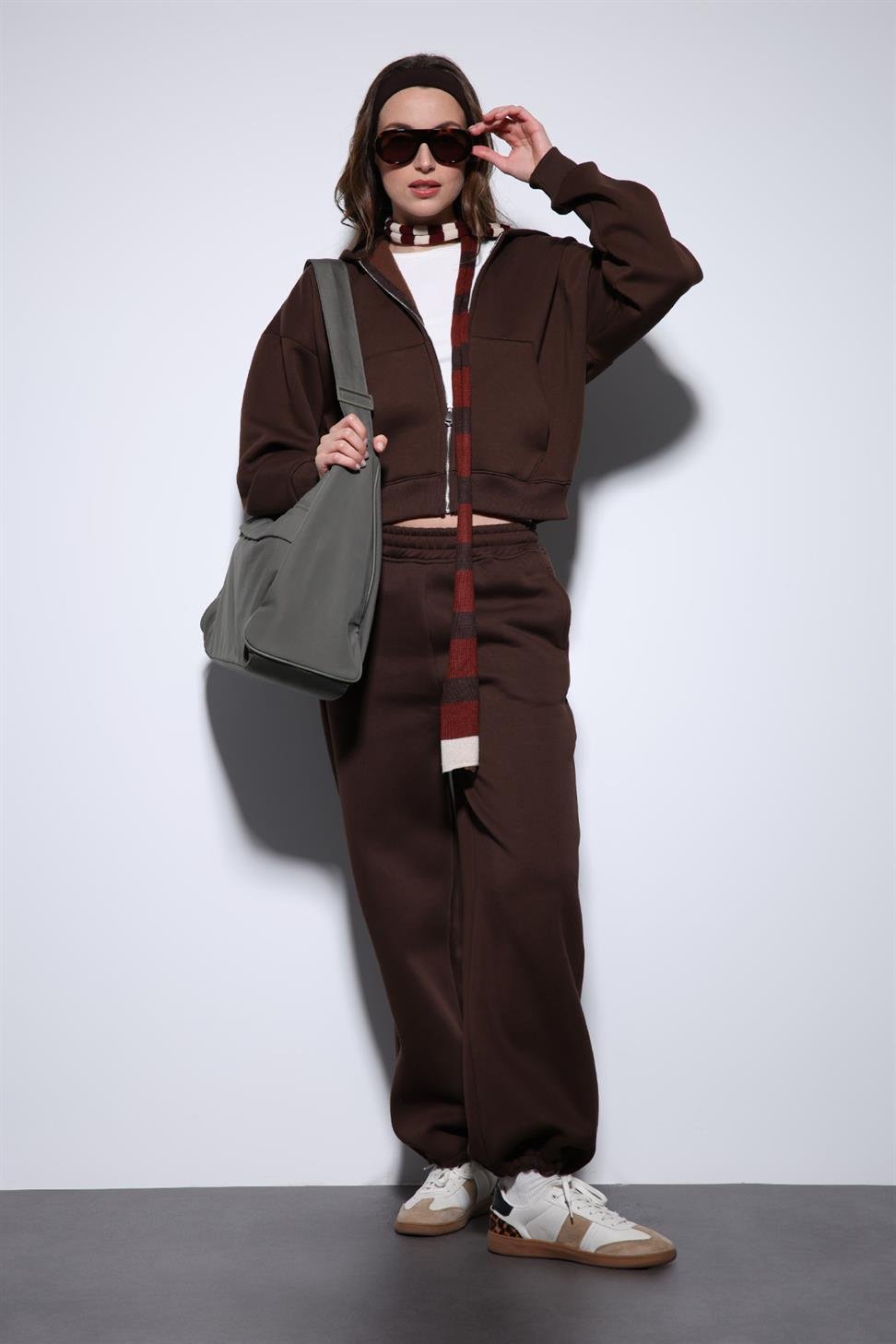 Antioch Kahve Kapüşonlu Sweatshirt Kadın Eşofman Takım