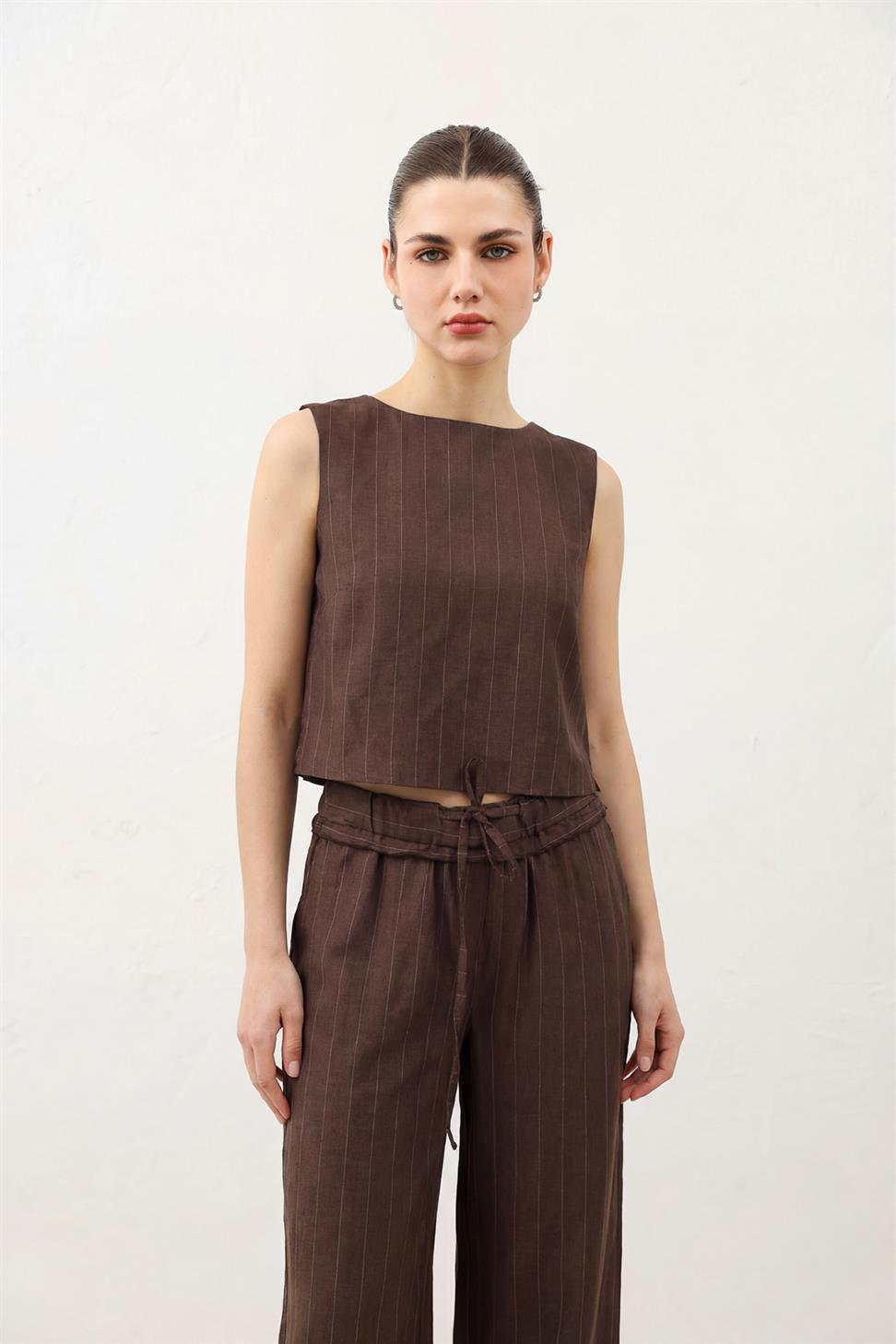 Womens Striped Linen-Blend Suit