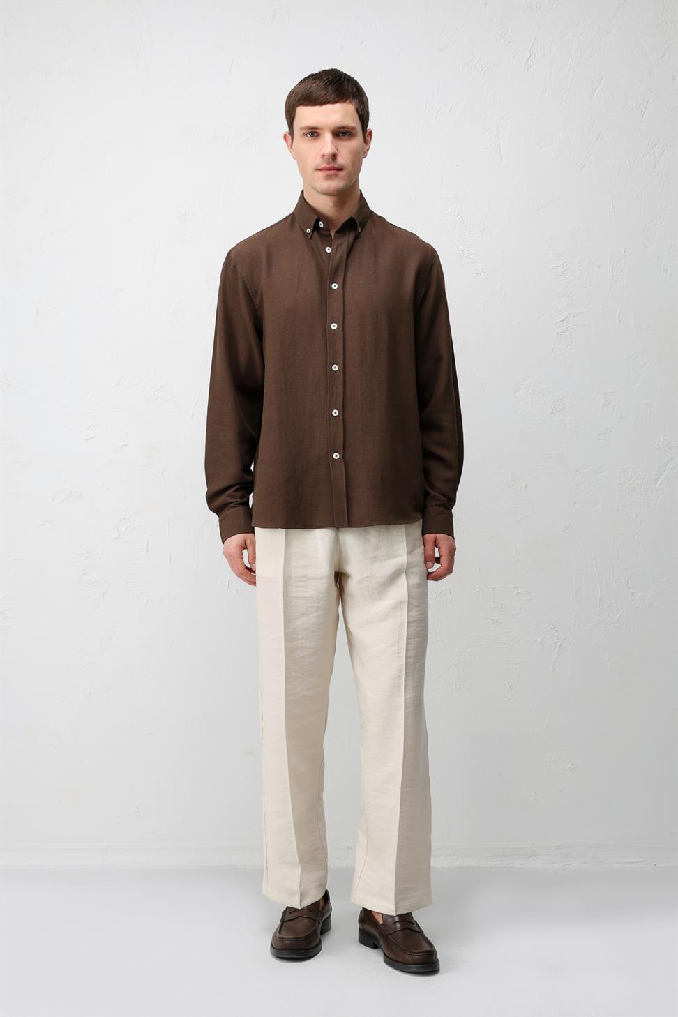 Relaxed Fit Mens Shirt with Linen Blend