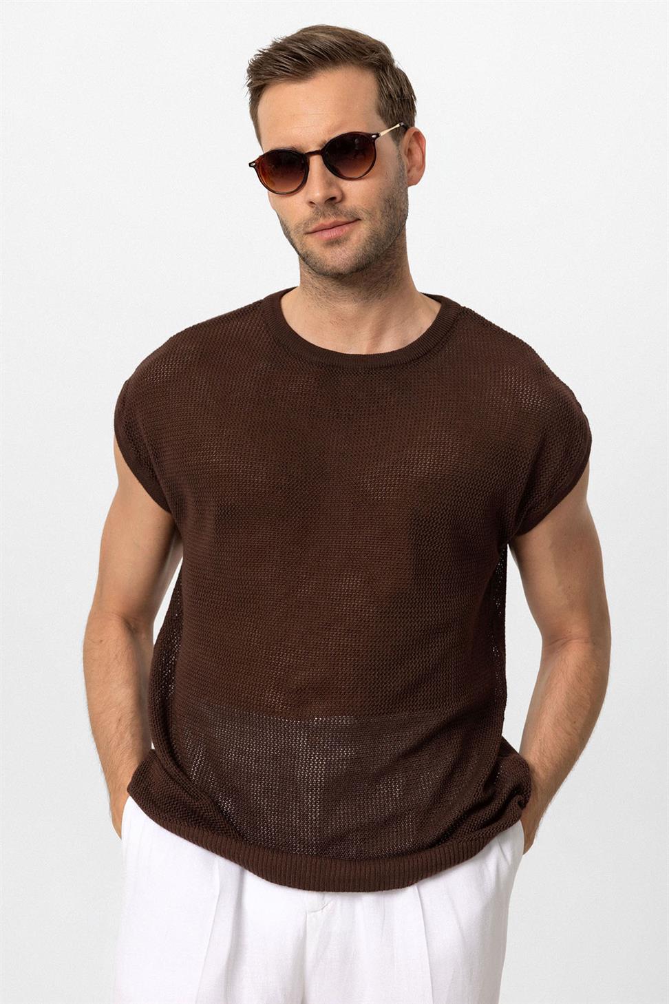 تي شيرت رجالي مخرم بدون أكمام للرجال