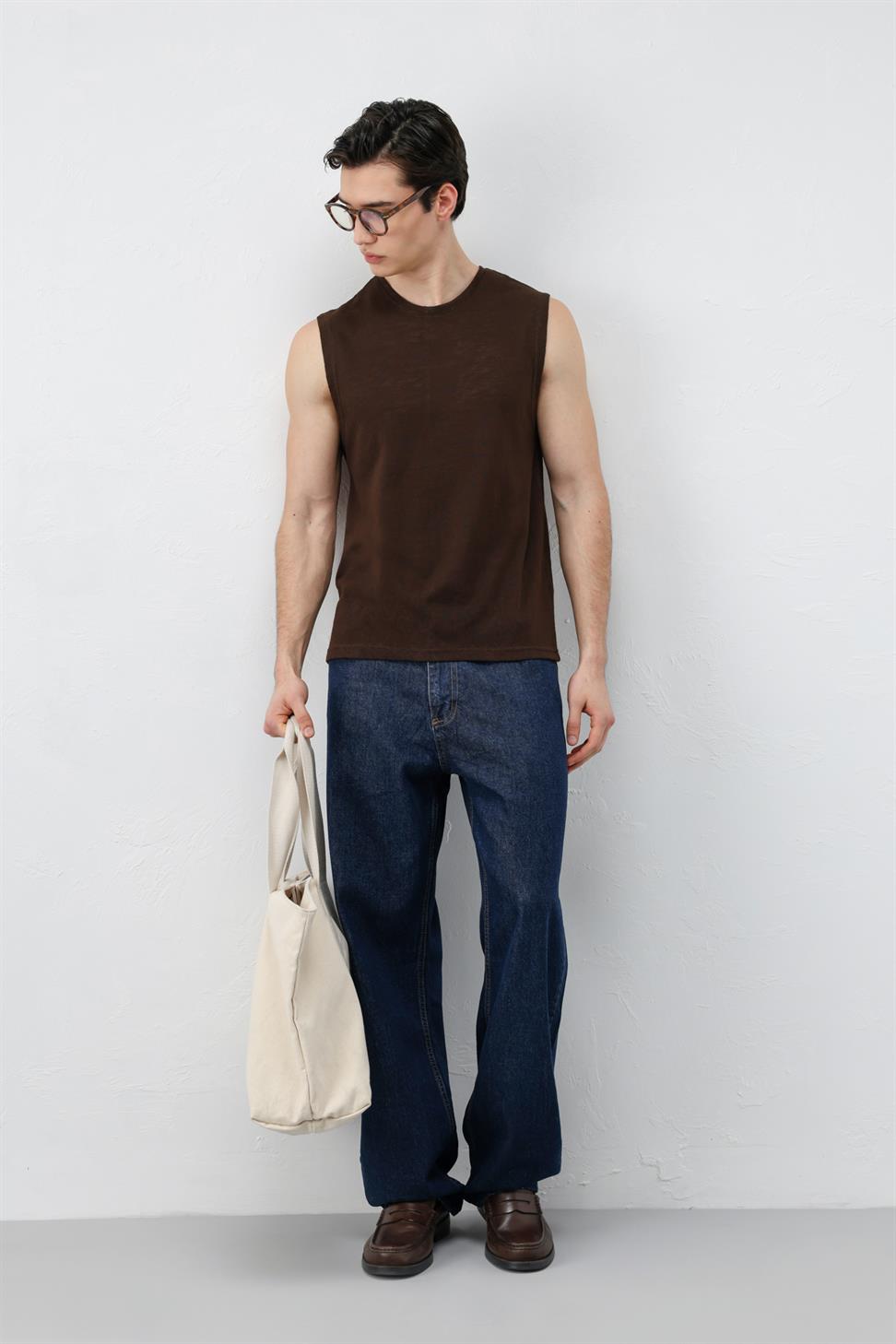 Antioch Kahve Kolsuz Erkek T-Shirt