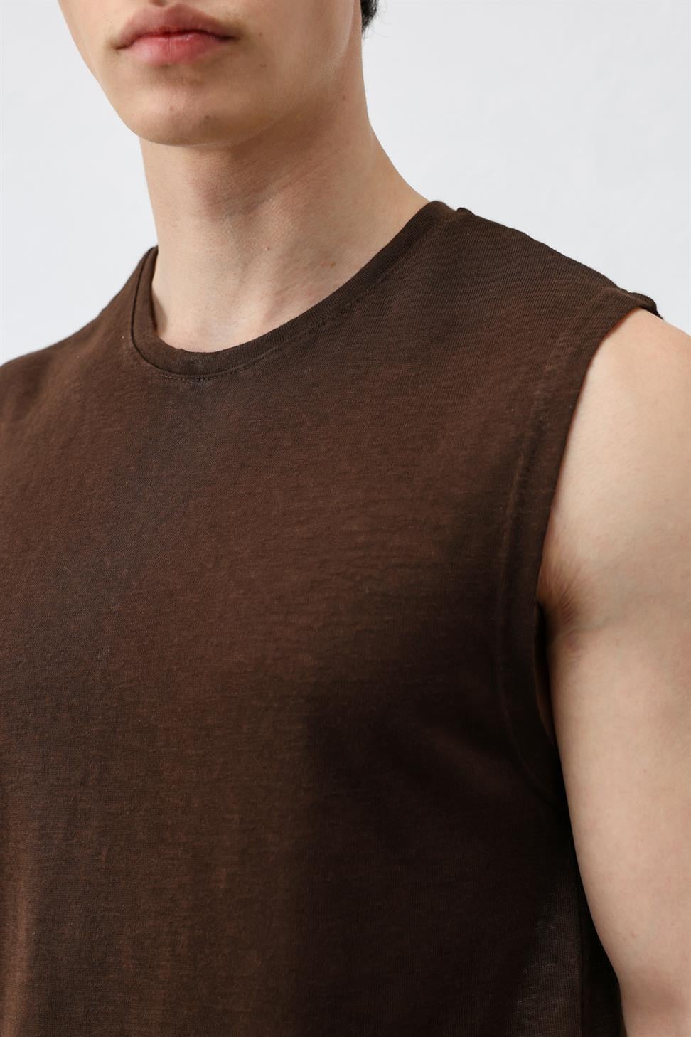 Antioch Kahve Kolsuz Erkek T-Shirt