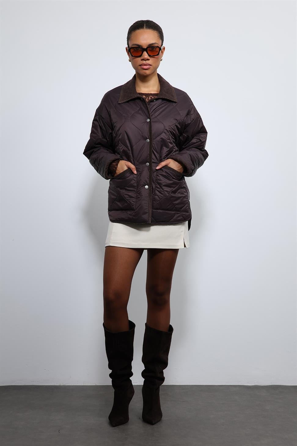 Antioch Kahve Kontrast Yaka Desenli Mont