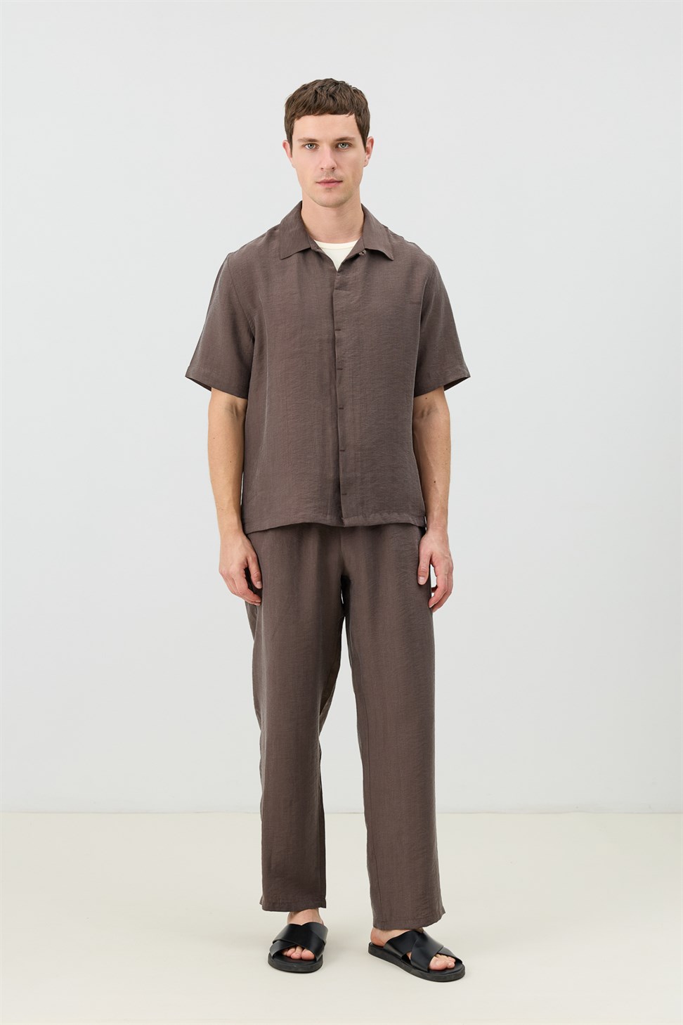 Mens Shirt with Lyocell Blend and Hidden Buttons