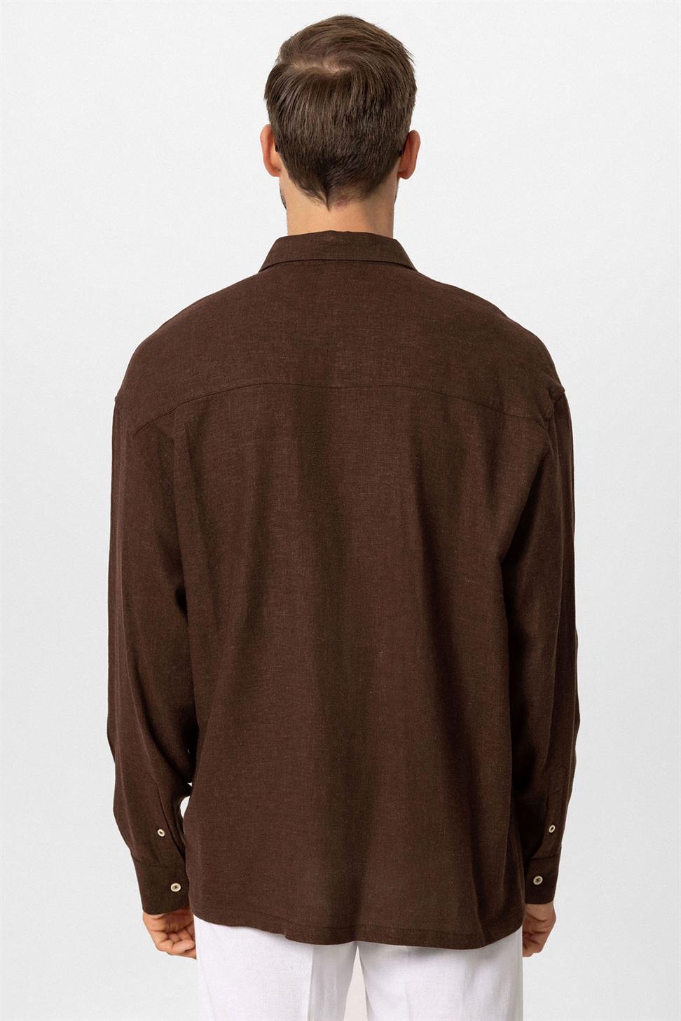 قميص رجالي بأكمام طويلة مكشوف الأكمام