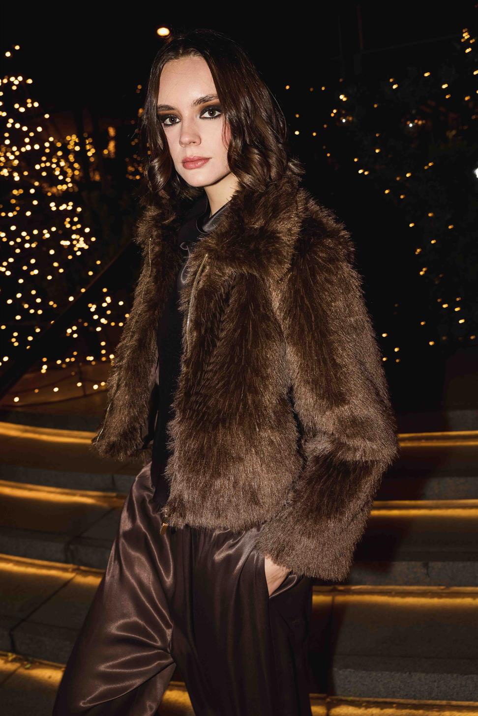 Antioch Kahve Peluş Görünümlü Mont