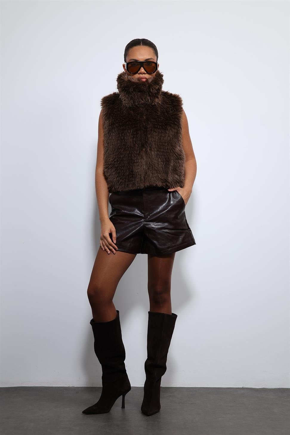 Antioch Kahve Peluş Görünümlü Yelek