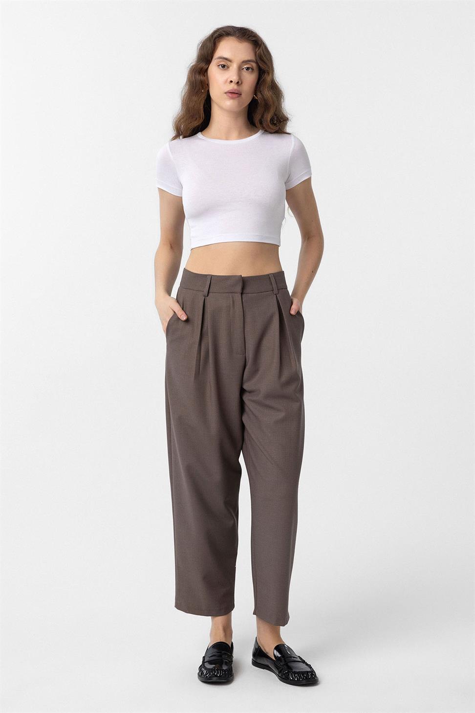 بنطلون نسائي طويل حتى الكاحل من Pilili