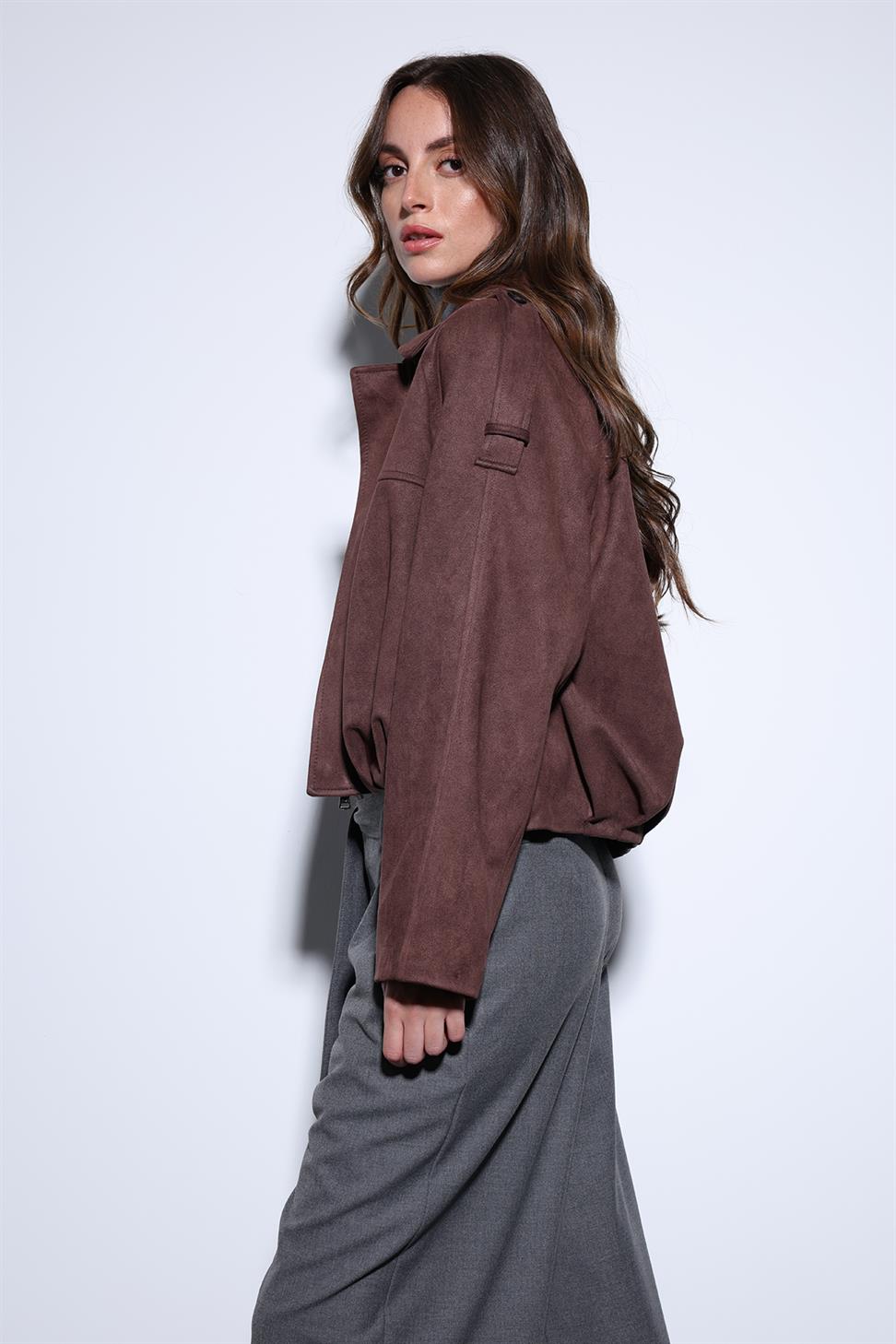 جاكيت بومبر للسيدات بمظهر الجلد المدبوغ