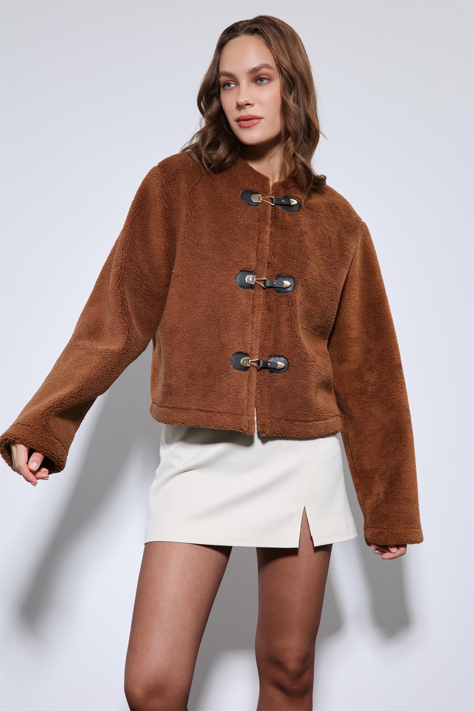 Antioch Kahve Süslü Düğmeli Suni Kürk Ceket