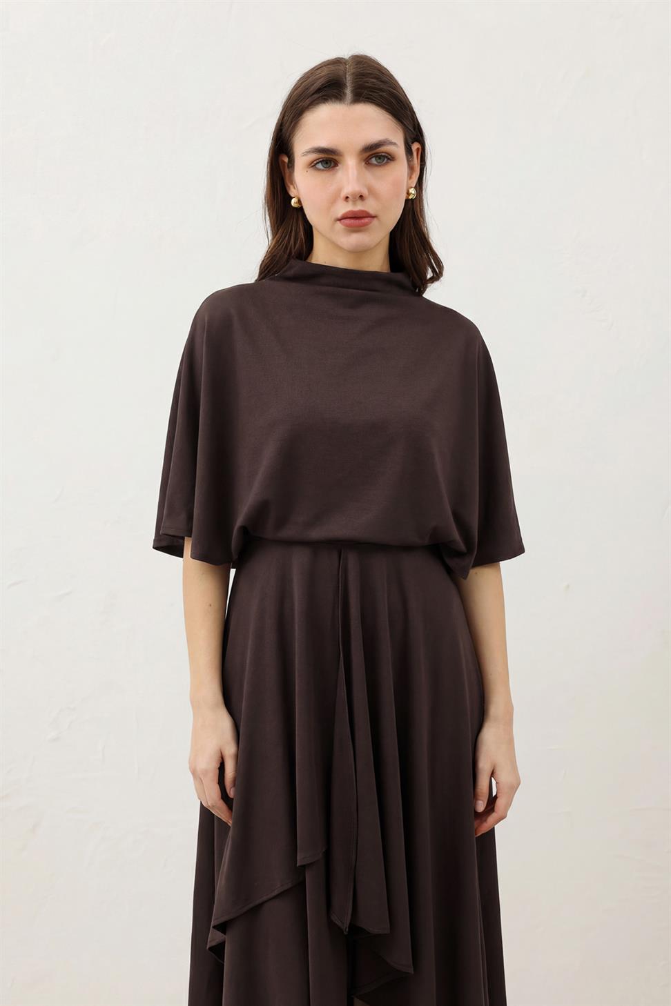 Womens Voluminous Skirt and Blouse Set