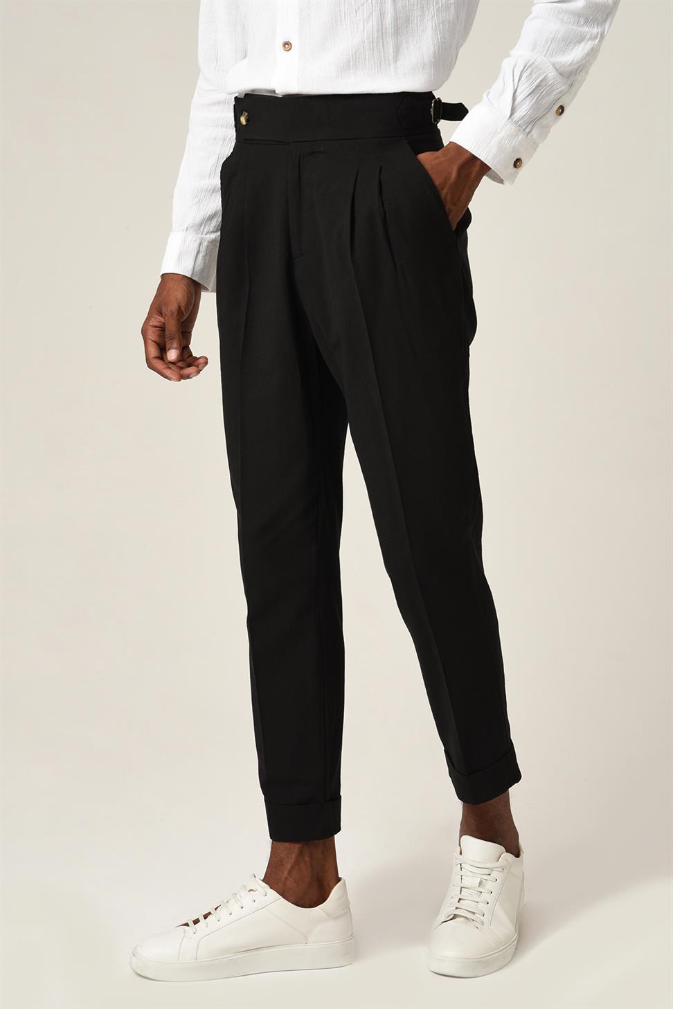 بنطلون كتان عالي الخصر مزين بحزام