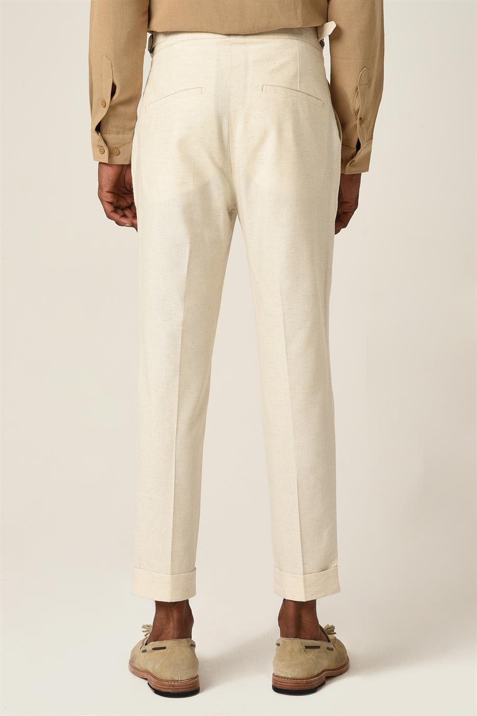 بنطلون كتان عالي الخصر مزين بحزام