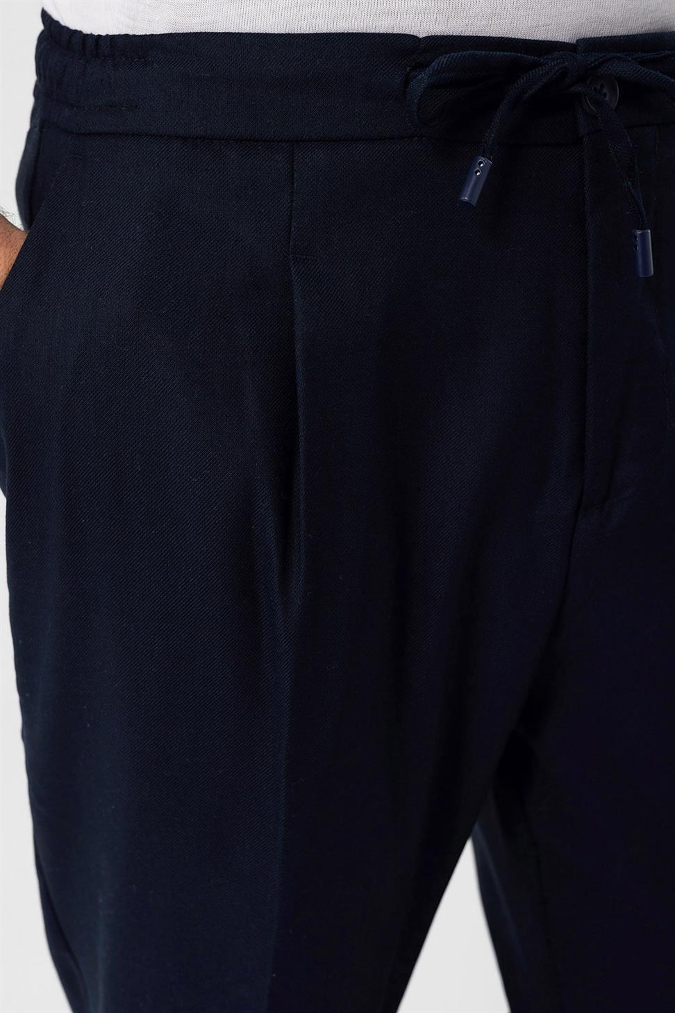 بنطلون رجالي من مزيج الكتان مع خصر برباط