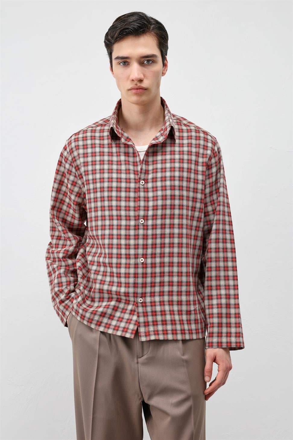 قميص رجالي بنقشة إيكو مريحة