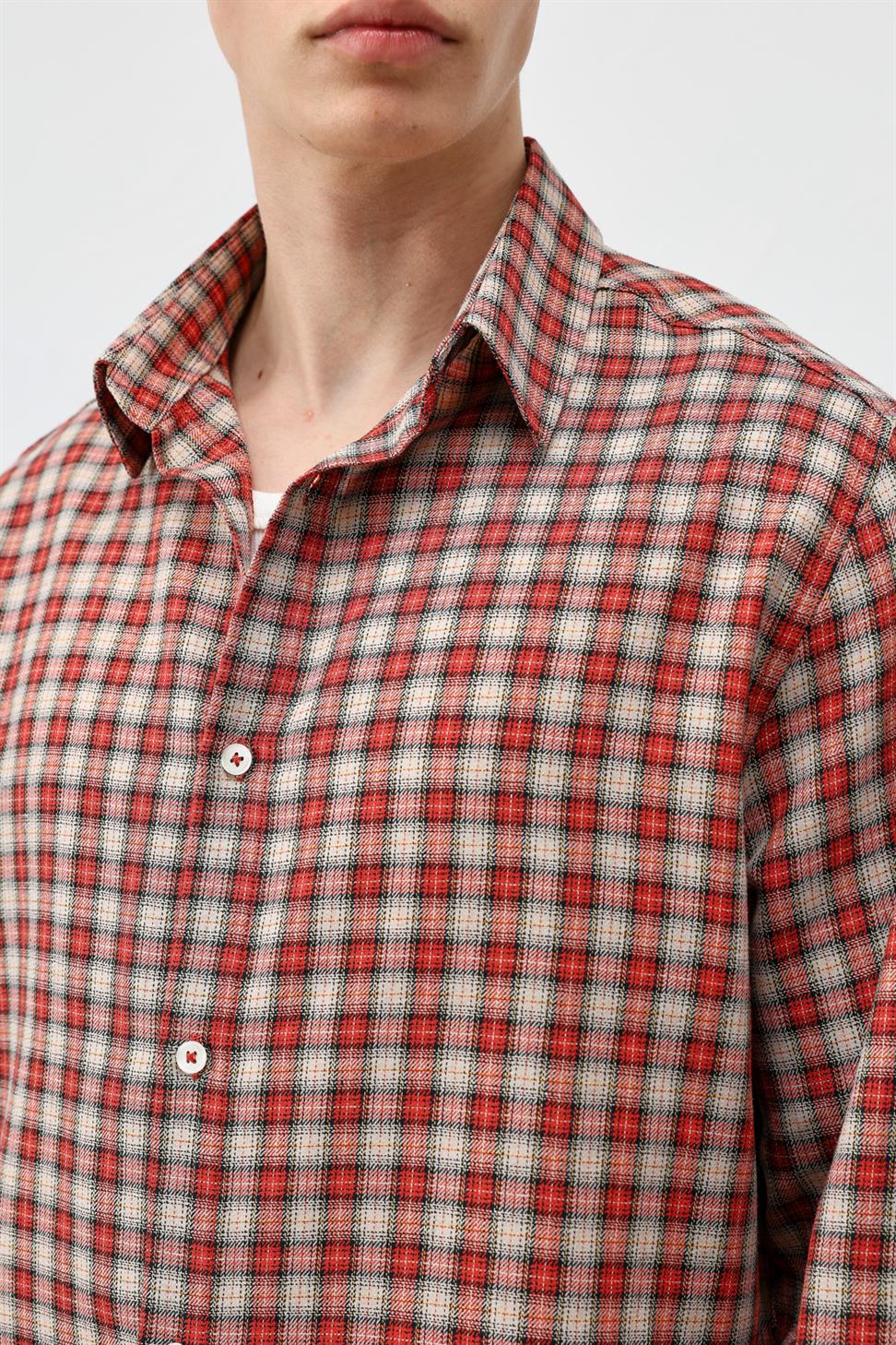 قميص رجالي بنقشة إيكو مريحة