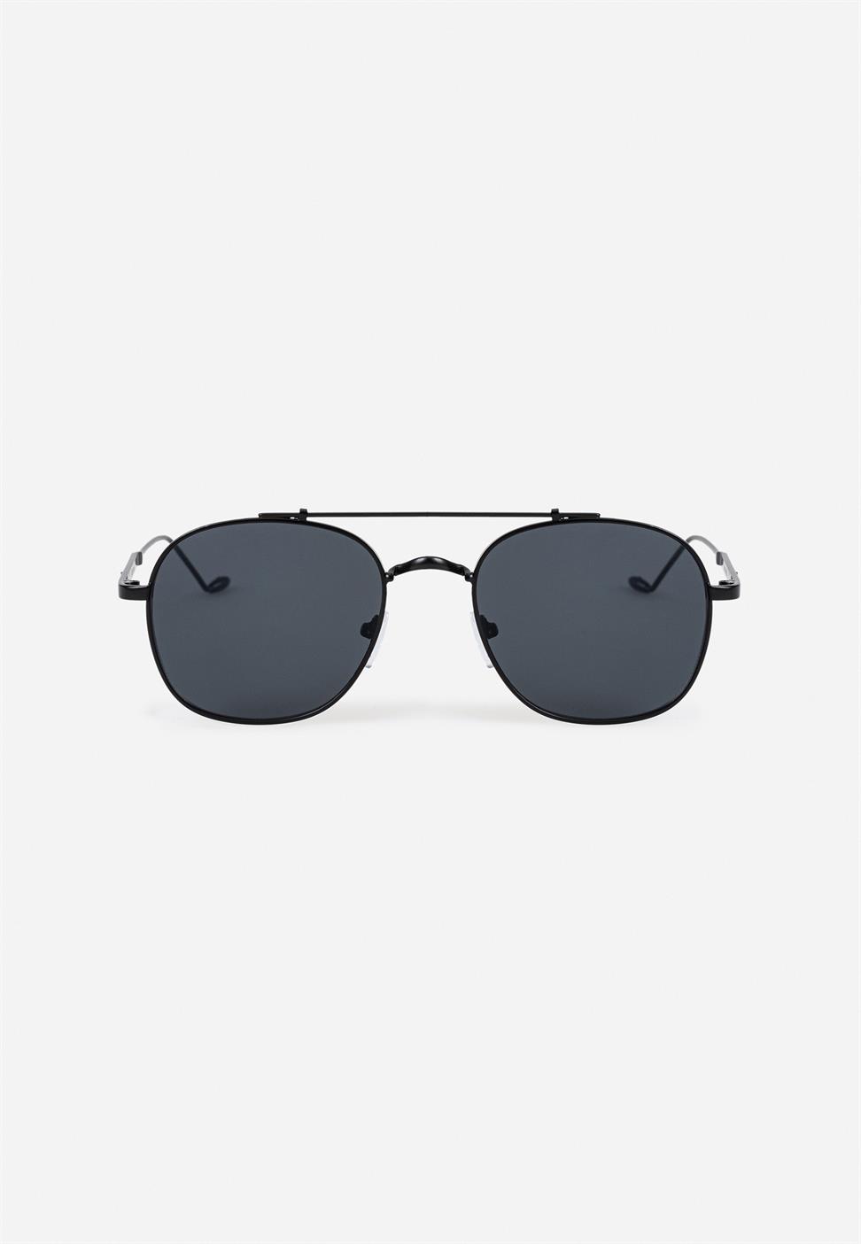 نظارات صور مفصلة للجسر