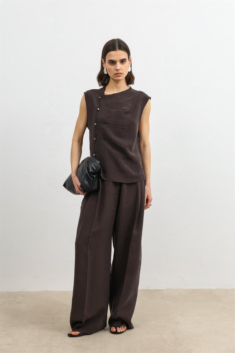 بنطال نسائي واسع الساق من مزيج الليوسيل