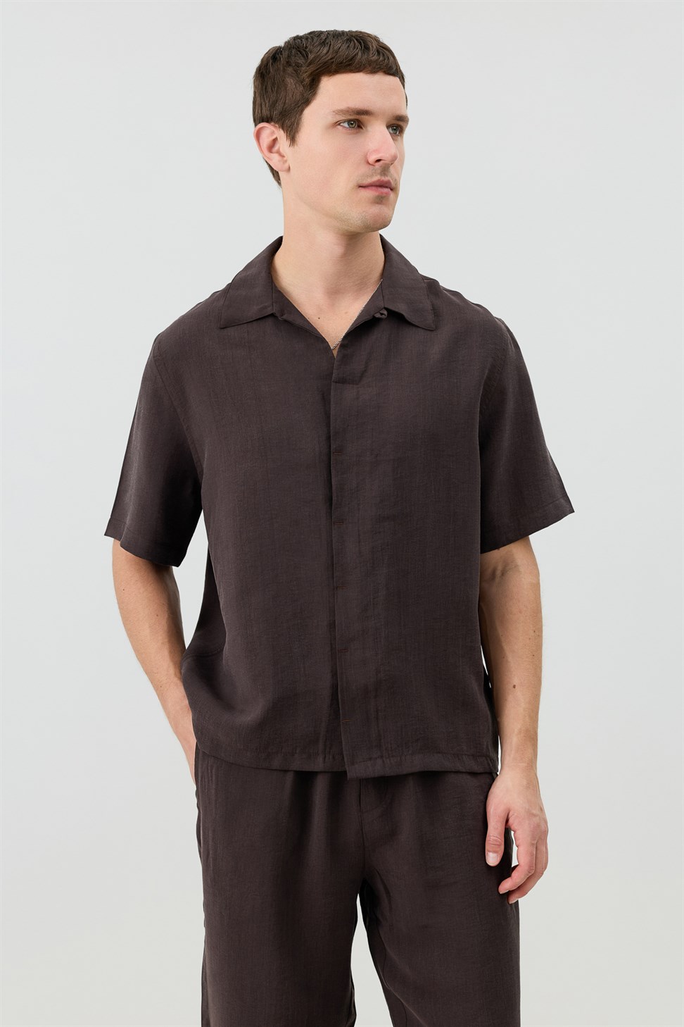 Mens Shirt with Lyocell Blend and Hidden Buttons