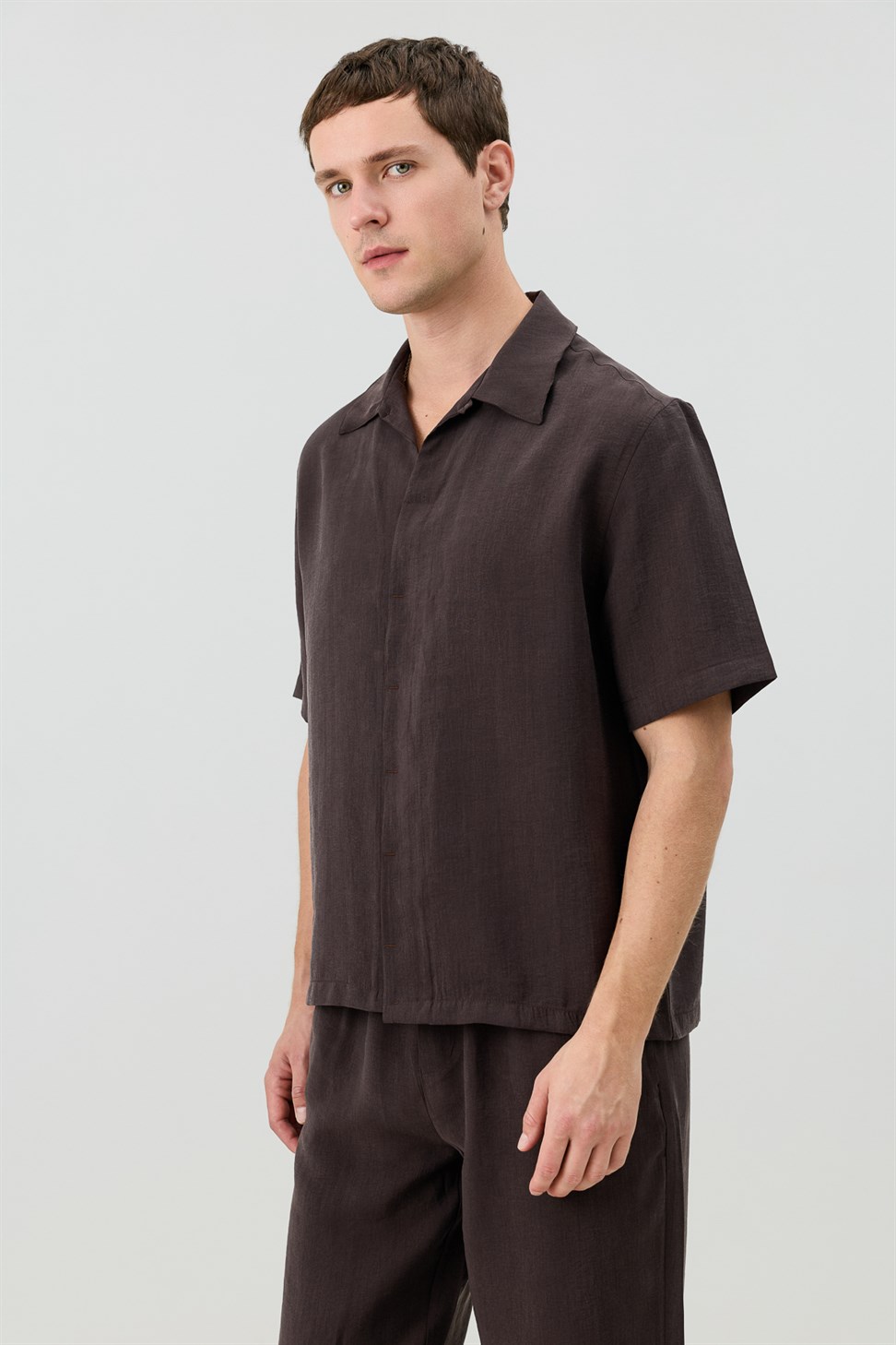 Mens Shirt with Lyocell Blend and Hidden Buttons