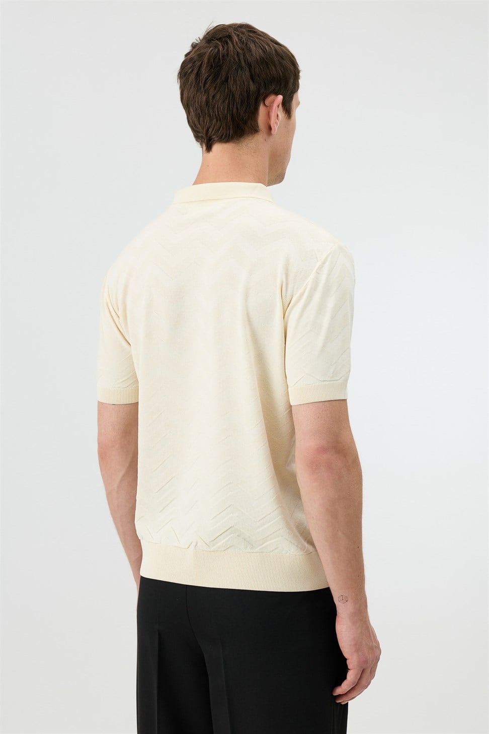 Antioch Krem Zigzag Desenli Polo Yaka Triko Erkek T-Shirt