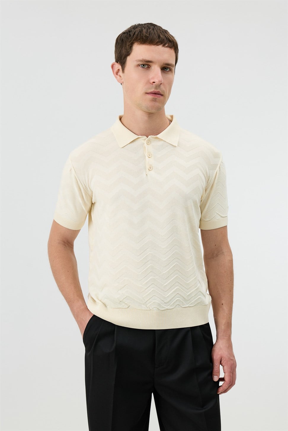 Antioch Krem Zigzag Desenli Polo Yaka Triko Erkek T-Shirt