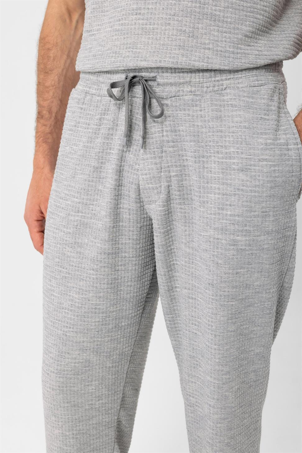 بنطلون منقوش من القماش مريح للرجال