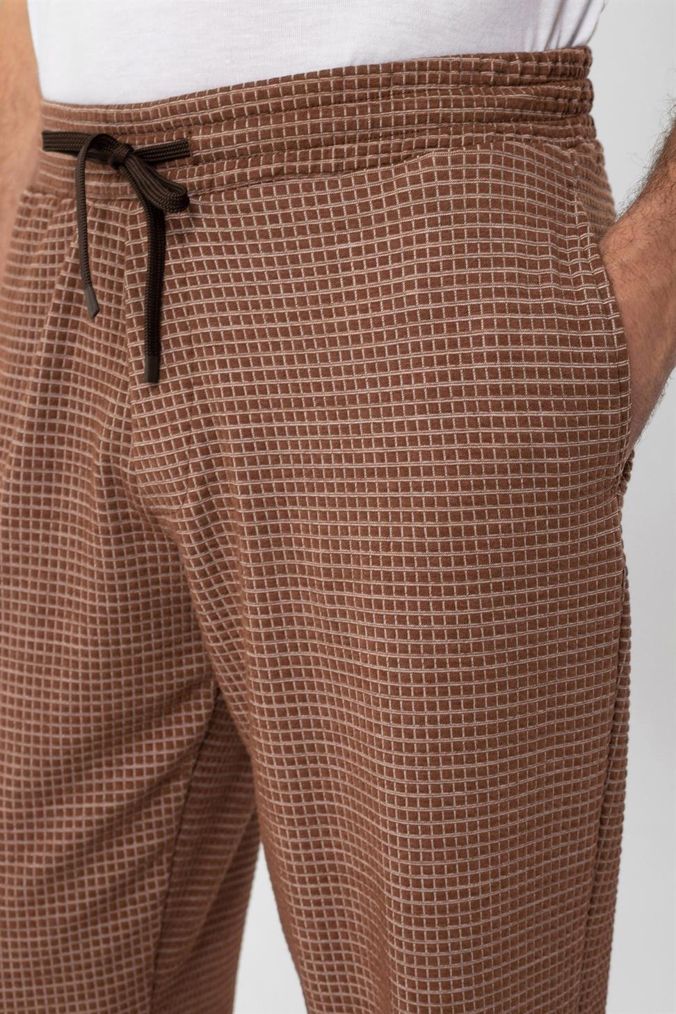 بنطلون منقوش من القماش مريح للرجال