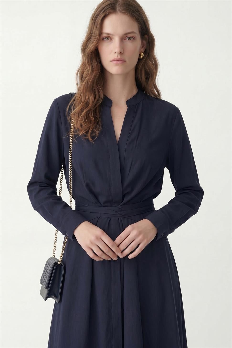 فستان نسائي بحزام من 100% ليوسيل