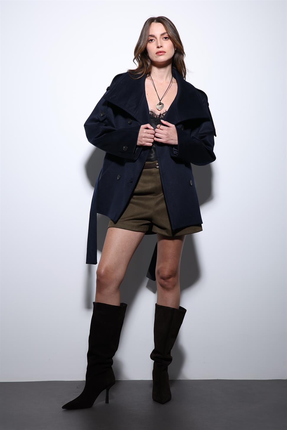 Antioch Lacivert Dik Yaka Kruvaze Kadın Kaban