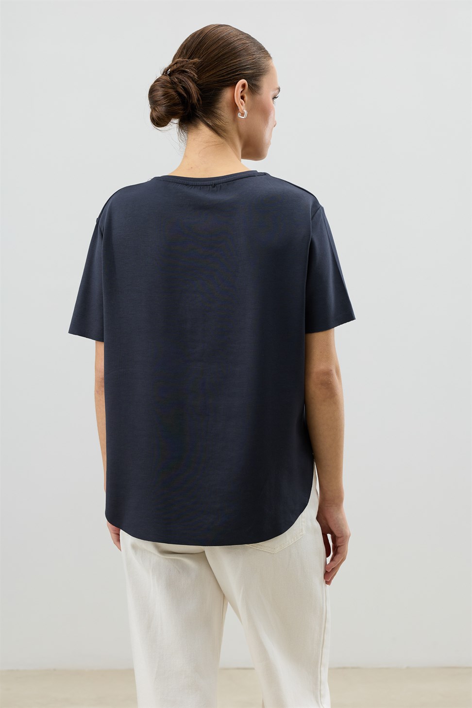 Antioch Lacivert Dökümlü Kadın T-Shirt