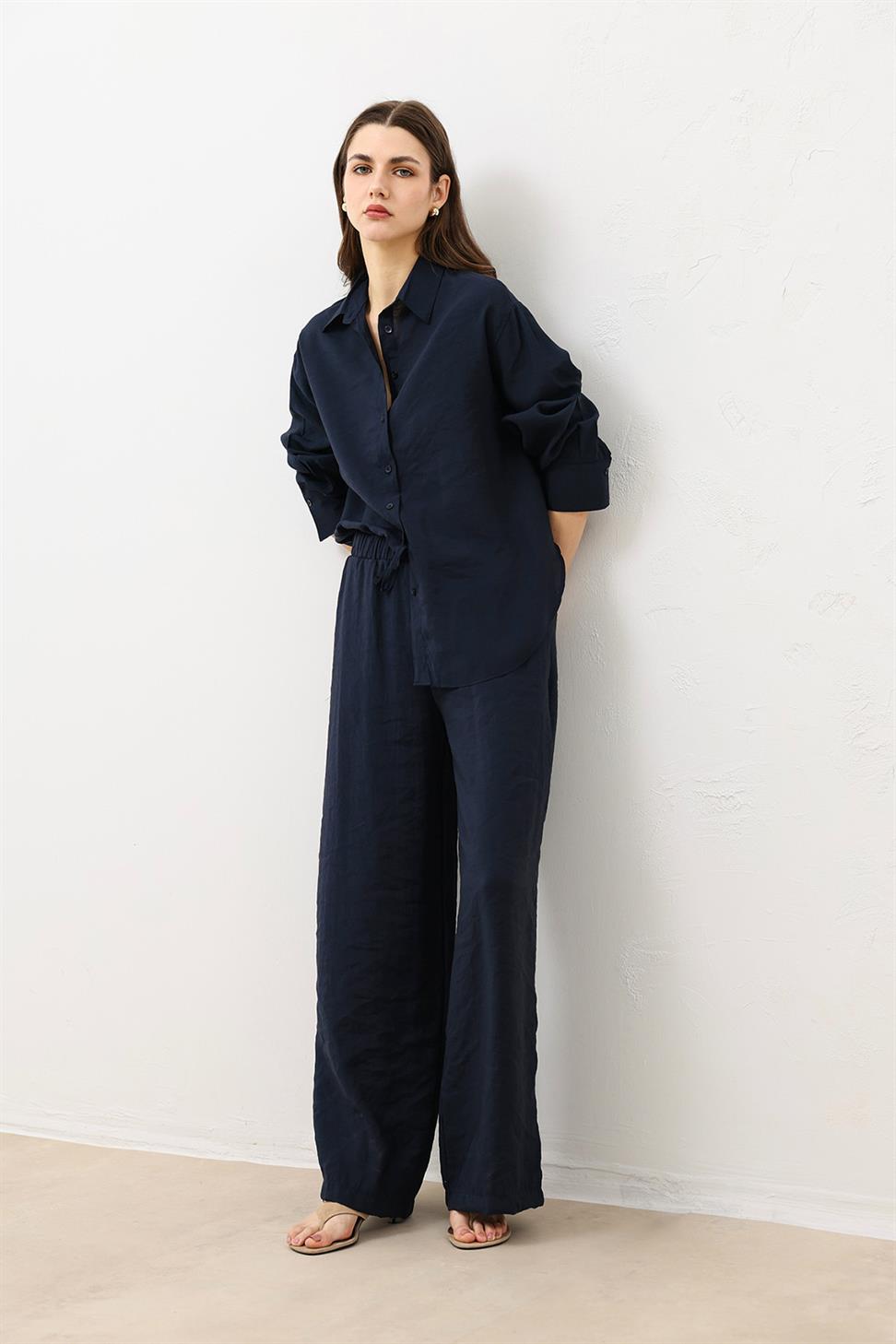 قميص نسائي كبير الحجم