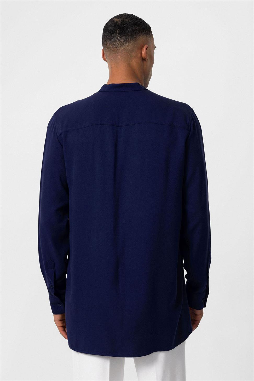 قميص رجالي بياقة القاضي بياقة عادية