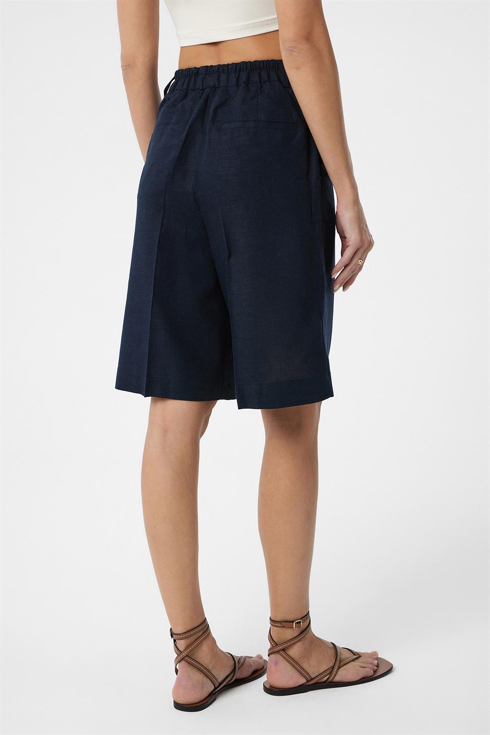 Antioch Lacivert Keten Karışımlı Kadın Bermuda